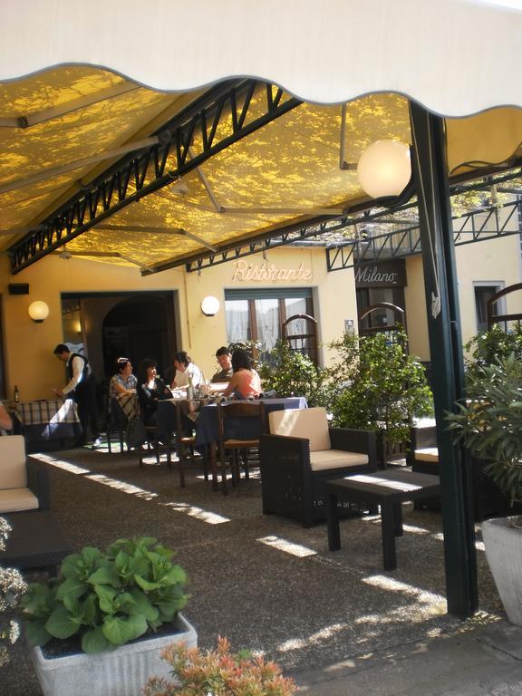 Hotel Milano Изео Екстериор снимка